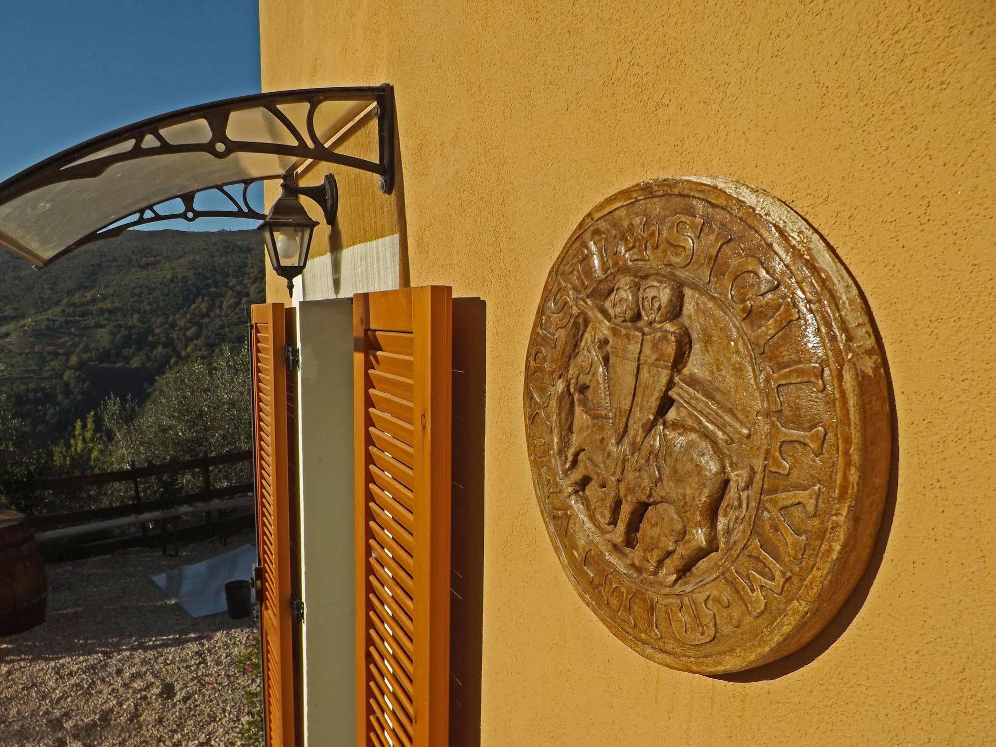Agriturismo Monaci Templari Seborga Eksteriør bilde