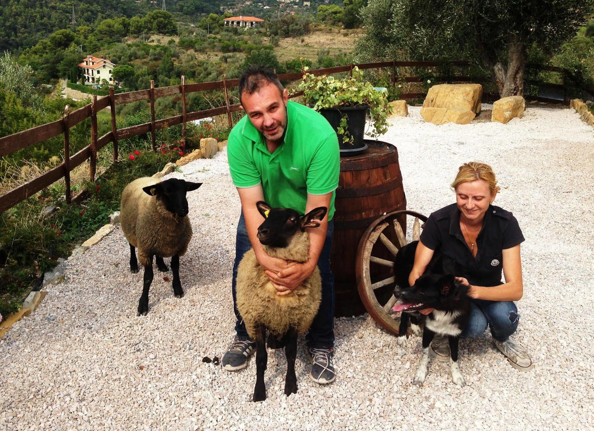 Agriturismo Monaci Templari Seborga Eksteriør bilde